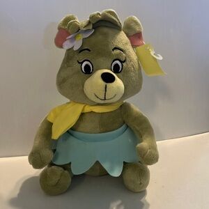 Cindy Bear Character Plush from‎ Yogi Bear